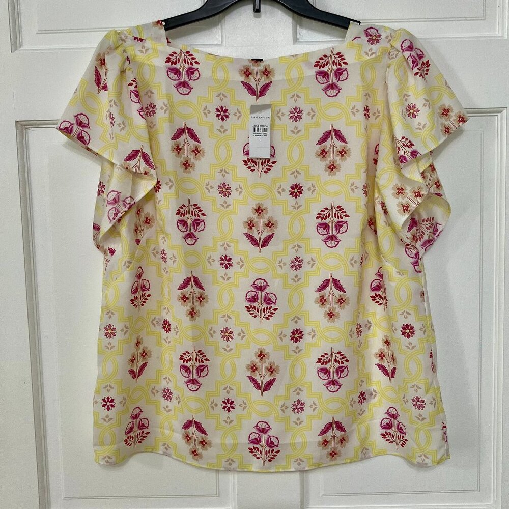 NWT Ann Taylor Blouse Size Large